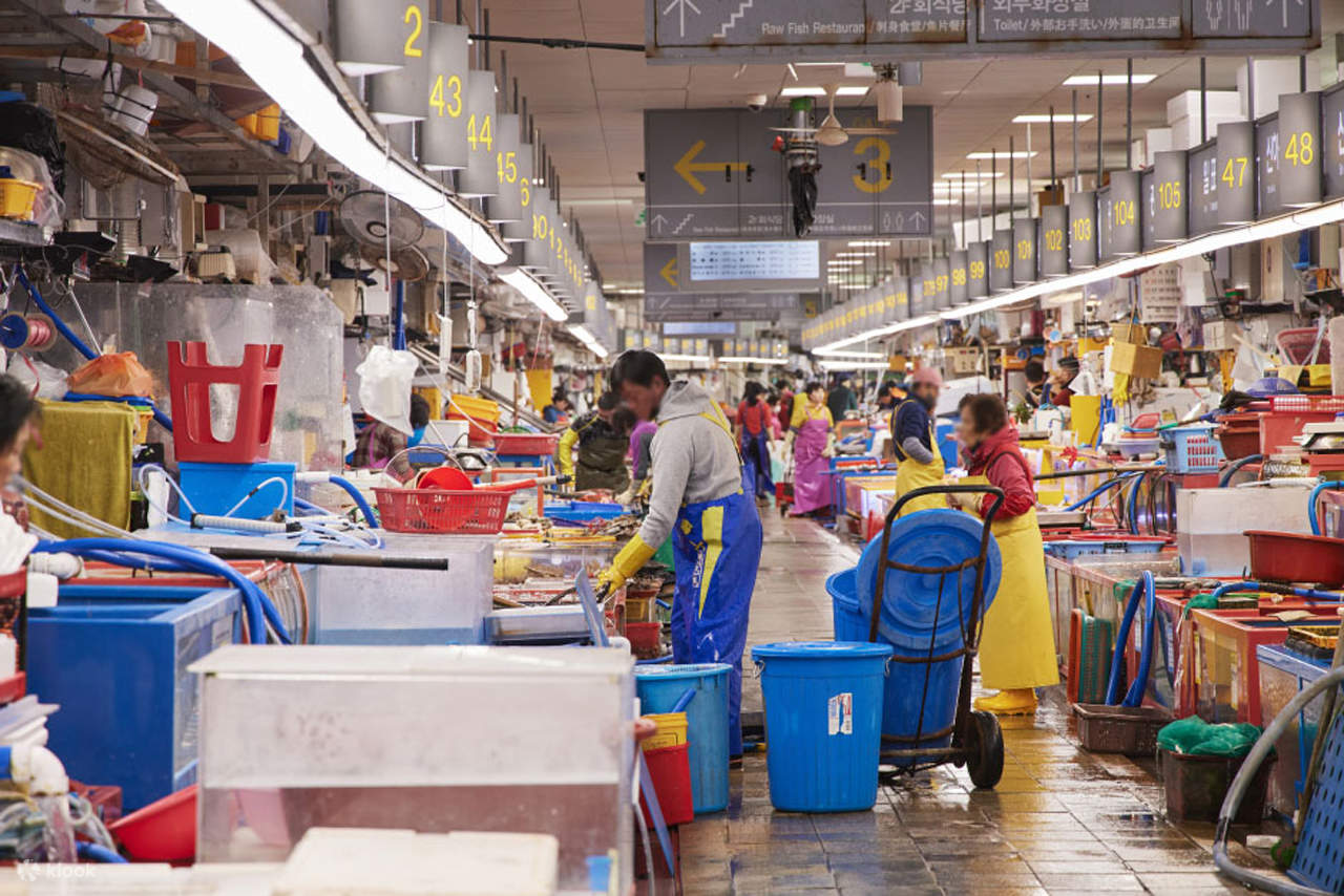 ตลาดปลาจากัลชี